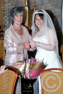Lisa n Iain 230.jpg